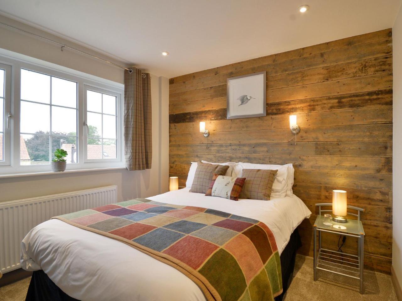 The Cayley Arms Inn พิกเคอริง ภายนอก รูปภาพ