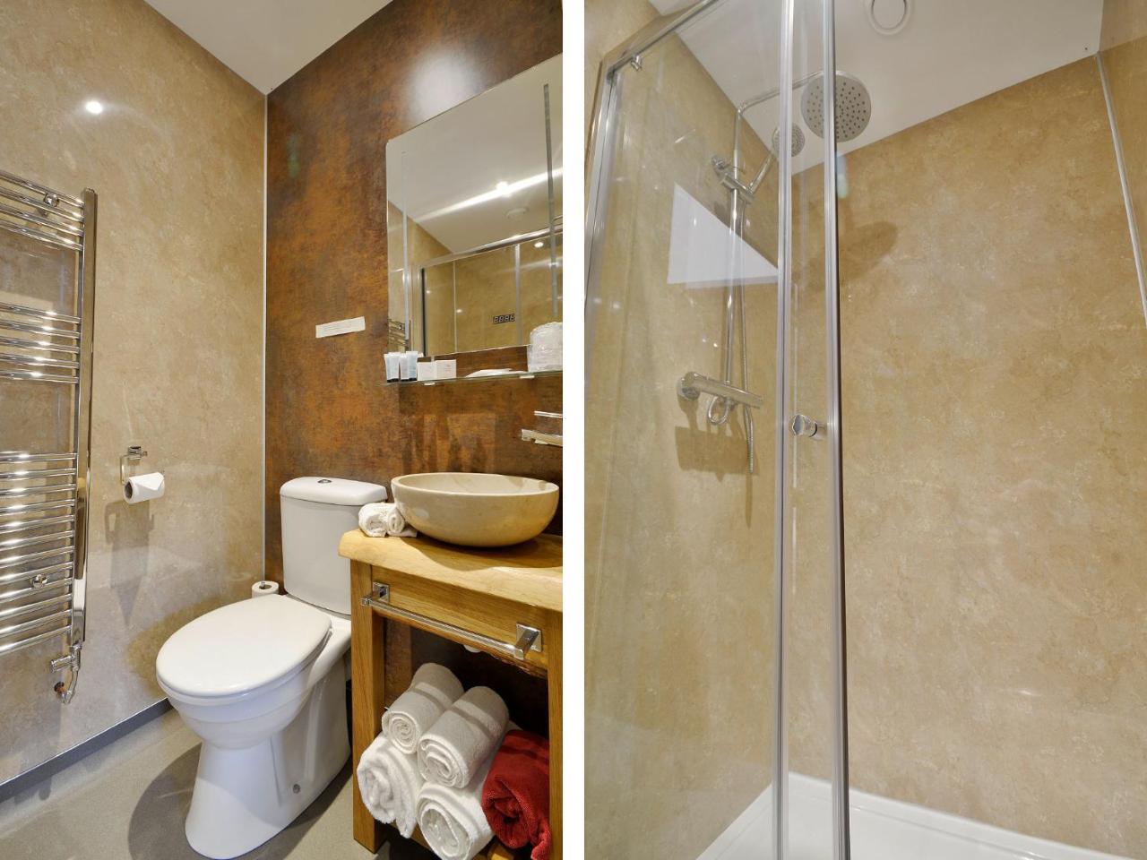 The Cayley Arms Inn พิกเคอริง ภายนอก รูปภาพ